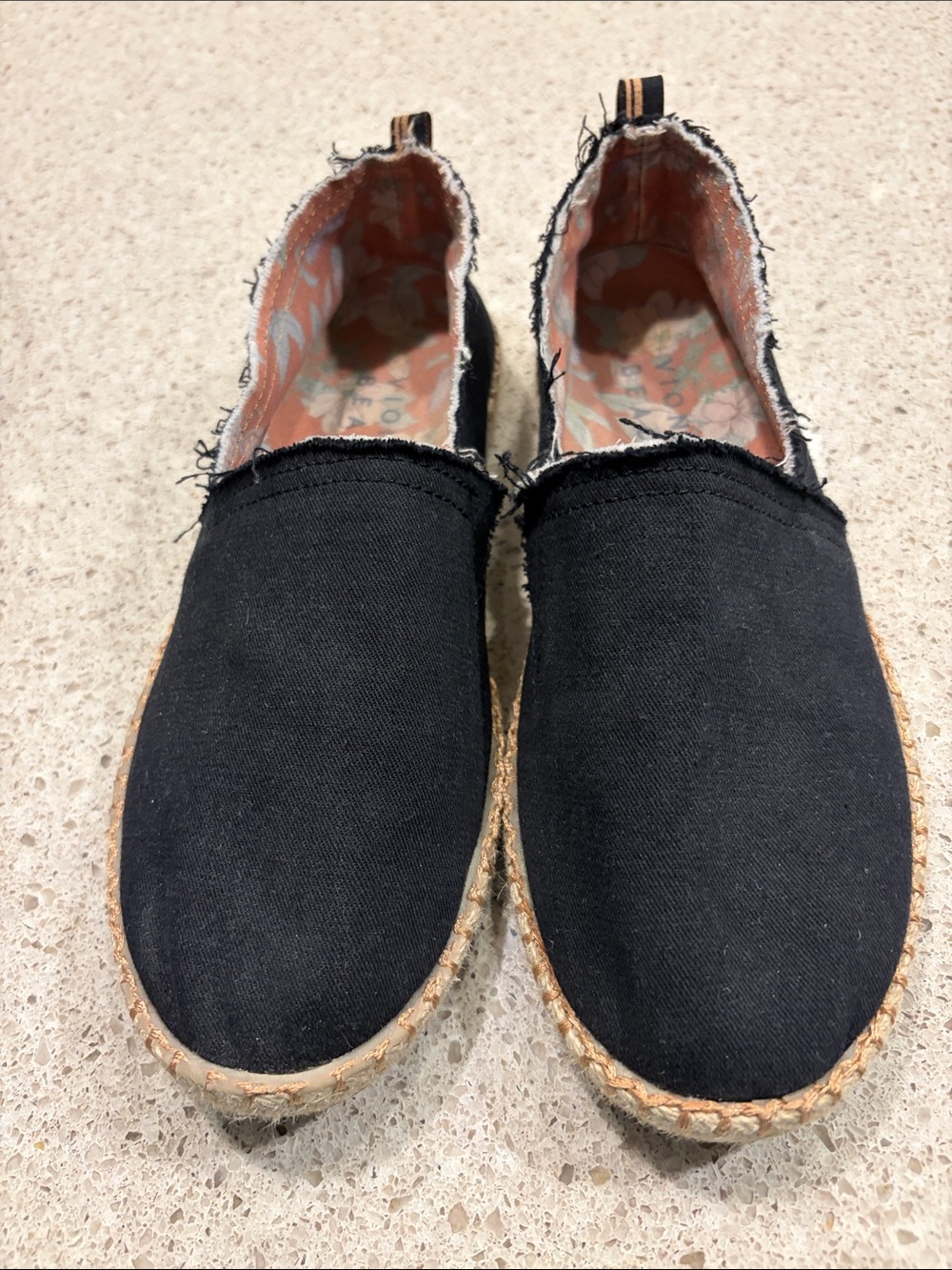 Vionic Black Canvas Espadrille Slip-Ons